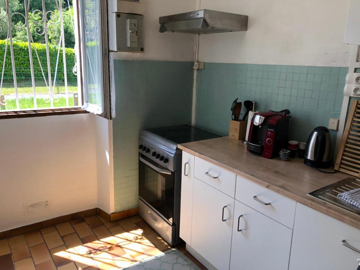 Petite Maison Avec Terrasse Jurancon Экстерьер фото